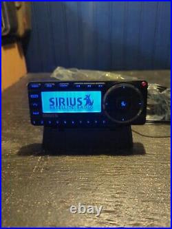 ACTIVE Sirius Radio. Starmate 5. ST5 with LIFETIME Sub HOWARD STERN 100 / 101