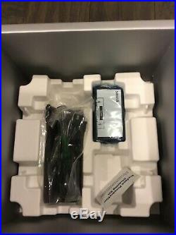 SIRIUS S50 Active Satellite Receiver with Car Kit Stern 100 101 UNUSED ITEMS incl