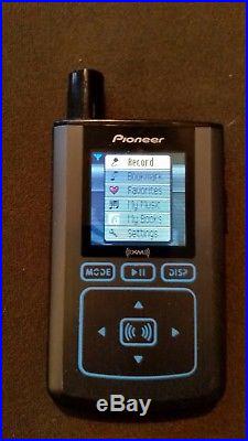 SIRIUS XM Pioneer XM2GO Portable Satellite Radio MP3 Player with Car Kit Bundle