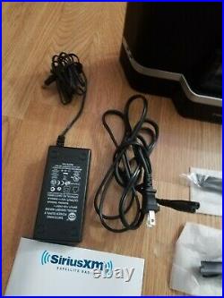 SXABB2 Sirius XM Portable Speaker Dock with Sirius XM Onyx RECEIVER
