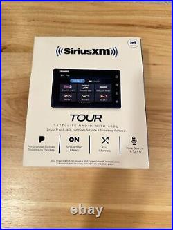 SiriusXM 360L 4.3 Touchscreen Bluetooth Tour Radio with Pandora & Vehicle Kit