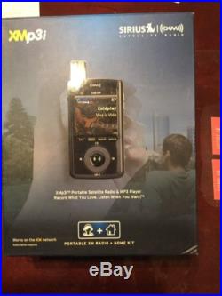 SiriusXM Radio and MP3 XMp3i Portable XM Radio with Home Kit