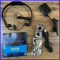 Sirius Stiletto SL10 Satellite Radio Receiver with Batteries Headphones Charger
