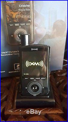 Sirius XM XMp3i Portable Satellite Radio With Home Kit