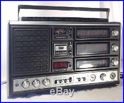 Vintage Grundig Satellit 3000 Prefessional World Radio FM AM SW MW Boombox