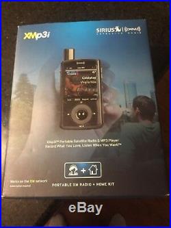 XPMP3H1 SIRIUS Satellite Radio & MP3 Player + Home Lot Bundle XMp3i and Home Kit